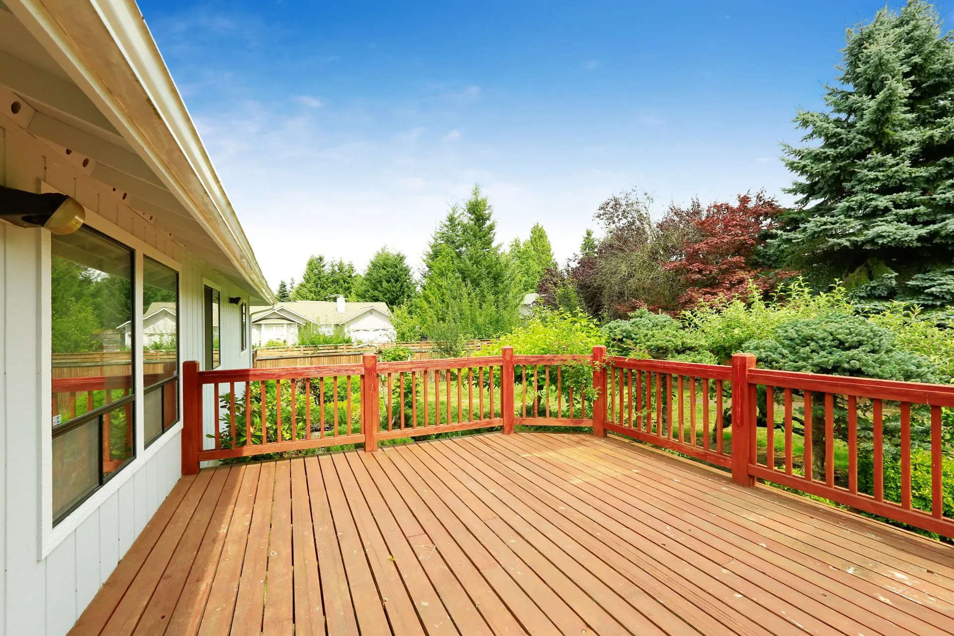 How Much Does It Cost to Build a Deck - Bridgewater MA Deck Builder