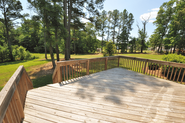 Floating Decks: Pros and Cons for Your South Shore Home