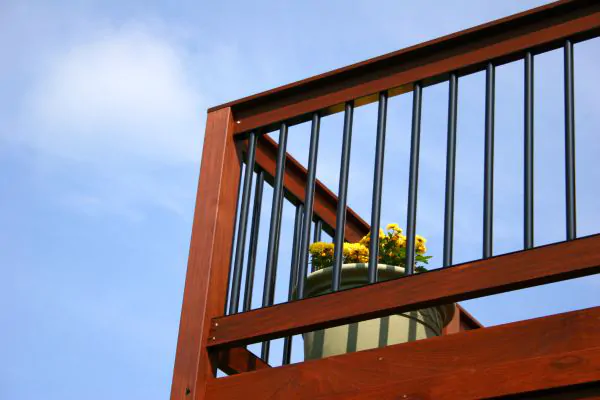 Troubleshooting Deck Railing Problems - South Shore Deck Builders